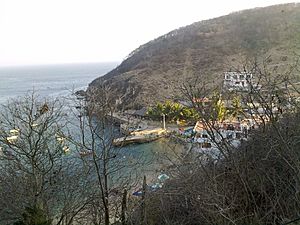 Archivo:Bahia Tehuamixtle3 - panoramio