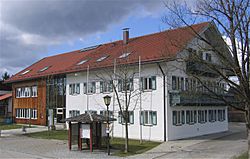 Baierbrunn Rathaus-1.jpg