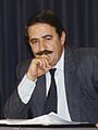 Carlos Romero en la rueda de prensa posterior al Consejo de Ministros (21 de noviembre de 1989)
