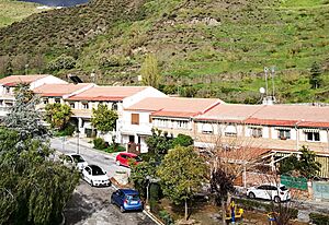 Archivo:Casas en Cenes de la Vega (Granada)