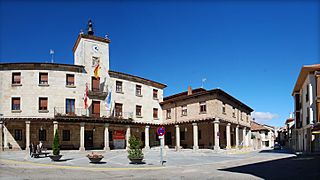 Cervera de Pisuerga 001 Ayuntamiento 001.JPG
