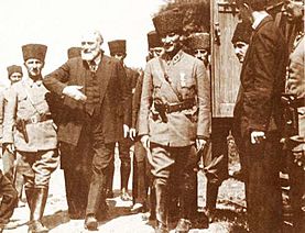 Archivo:Claude Farrère ve Atatürk