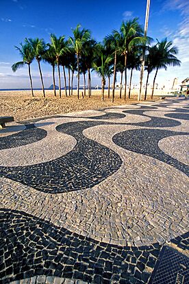Archivo:CopacabanaPavement
