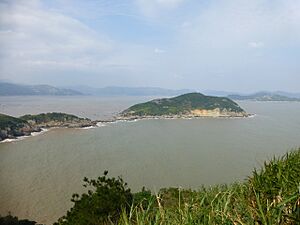 Archivo:Dayu Bay - Damen Shan - P1210683