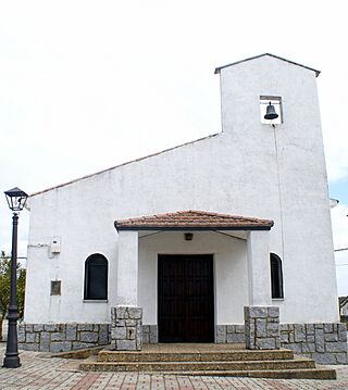 Iglesia de Encina de San Silvestre.jpg