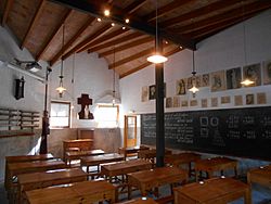 Archivo:Interior Escuelas SF