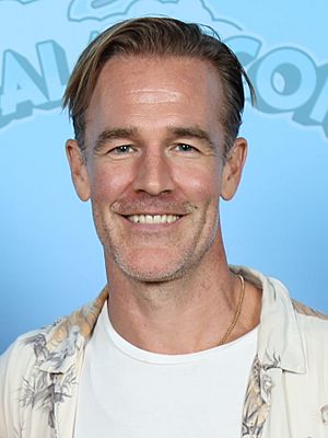 James Van Der Beek Photo Op GalaxyCon Austin 2023.jpg