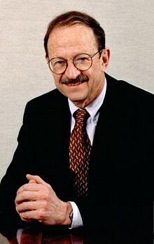 National Cancer Institute director Harold E. Varmus.jpg