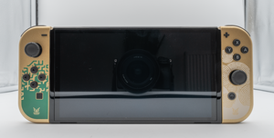 Nintendo Switch – OLED-Modell (The Legend of Zelda - Tears of the Kingdom) 20230510 HOF02480 RAW-Export.png