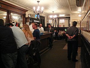 Archivo:Peter Luger Interior