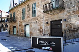 Pinacoteca Francisco Fernández del Riego.jpg