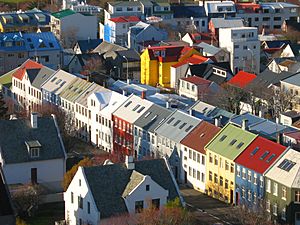 Archivo:Reykjavik rooftops