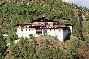 Archivo:Simtokha Dzong, Bhutan 01