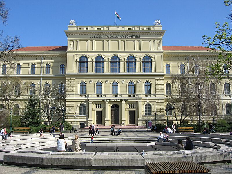 Szegedi TudományegyetemSF 010