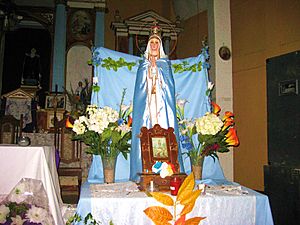 Archivo:Virgen María de la Concepción en altar