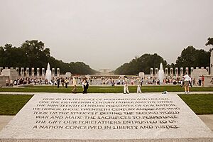 Archivo:WW2memorial