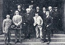 William Coolidge, Willis Rodney Whitney, Thomas Edison, Charles Proteus Steinmitz, Irving Langmuir (front row, left-to-right) (1923).jpg