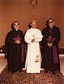 Óscar Arnulfo Romero and Arturo Rivera y Damas with Pope Paul VI