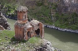 Archivo:20110419 Monastery of Hripsimian Virgins Ani Turkey