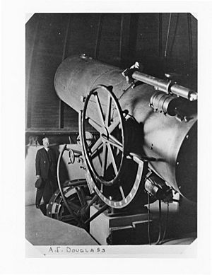 Archivo:Douglass and Steward Telescope 1922