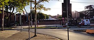 Archivo:Entranda principal da Praça de Serviço UFMG 2023