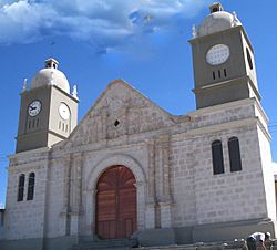 Archivo:Iglesia de tarata
