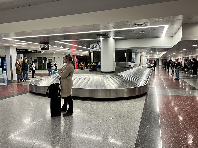 KBOS (1) 01