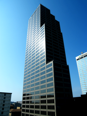 Archivo:Metropolitan Bank Tower