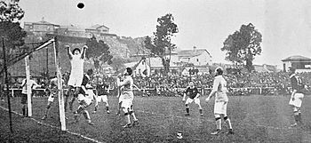 Archivo:Newzealand australia football 1922