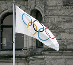 Archivo:Olympic-flag-Victoria
