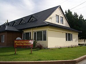 Archivo:Palacio Municipal de Perito Moreno