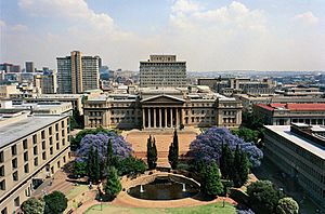 Archivo:The Wits University East Campus (archived)