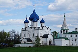 Archivo:Собор Богородице-Рождественский. Суздаль