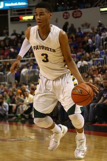 20150321 IHSA Class 4A championship game Justin Smith dribbling.jpg