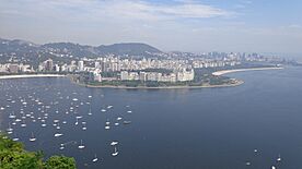 Archivo:Aterro do Flamengo RJ