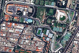 Archivo:Autodrome Hermanos Rodrigez, Octubre 2024