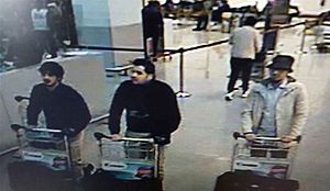 Archivo:Brussels suspects CCTV