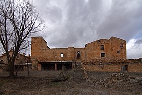 Castilnuevo, Castillo de Castilnuevo, fachada este.jpg
