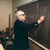 Archivo:Chalkboard color