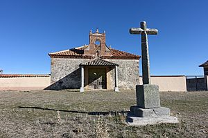 Archivo:Ermita del Cristo del Humilladero, Marazuela 01