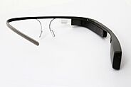 Archivo:Google Glass Back
