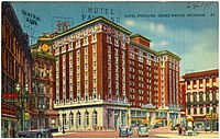 Archivo:Hotel Pantlind, Grand Rapids, Michigan (64111)