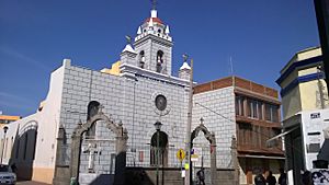 Archivo:Iglesia de Guadalupe en Chiautempan, Tlaxcala