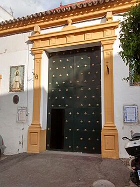 Iglesia de Santiago, Sevilla.jpg