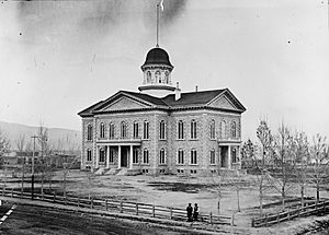 Archivo:Nevada State Capitol, 1875