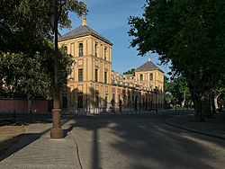 Archivo:Palacio de los Montpensier, Sevilla