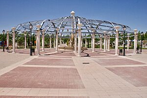 Archivo:Parque Ferial
