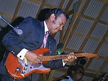 Pee Wee Crayton by JT 1970 AABF.jpg
