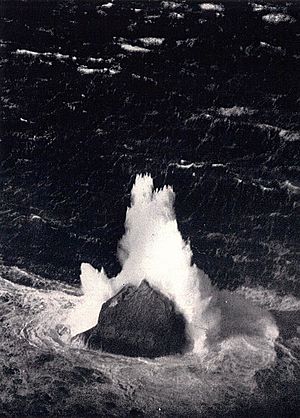 Archivo:Rockall wave March 1943
