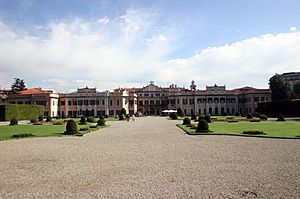Archivo:Varese Palazzo Estense